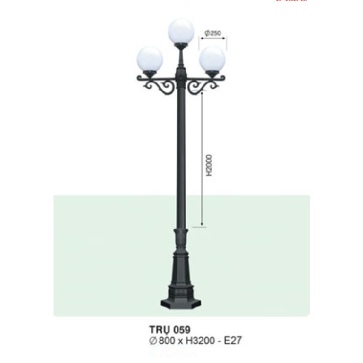 TRỤ 059: Đèn trụ sân vườn chất liệu hợp kim, chao nhựa 3 bóng