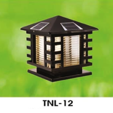 HF - TNL - 12: Đèn đầu trụ NLMT - KT: Mái 300mm x 300mm - Đế: 270mm x 270mm x H290mm - Đèn LED 4W ánh sáng đổi 3 màu + Đèn E27 x1