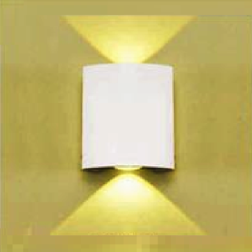EU - CN - 181: Đèn gắn tường LED - KT: L80mm x W40mm x H70mm - Đèn LED 2 x 1W ánh sáng vàng