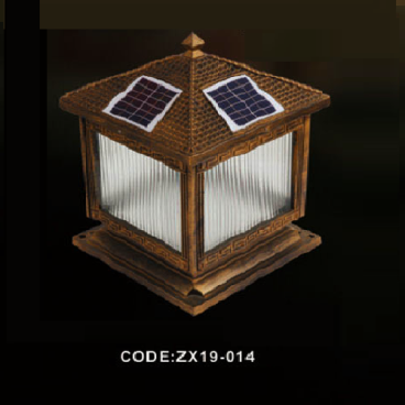 CODE: ZX19 - 014: Đèn gắn đầu trụ NLMT - KT: 250mm x H250mm - Đèn LED