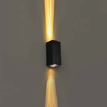 EU - CN - 305: Đèn gắn tường LED - KT: L67mm x W65mm x H180mm - Đèn LED COB ( chip BridgeLux) 3W x 2 ánh sáng vàng