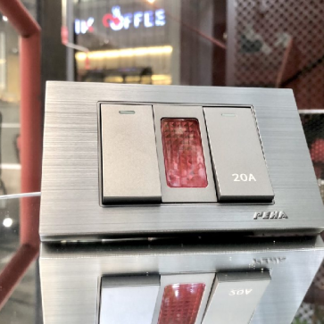 NOVA-AI07A: Bộ contac 1 chiều + Conmtac 20A+đèn báo 16A/250V