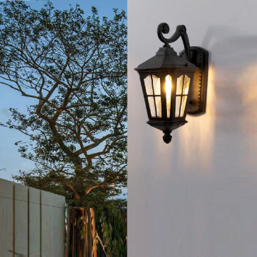 VTD - 42: Đèn gắn tường ngoài trời - KT: L240mm x H400mm - Bóng đèn E27 x 1