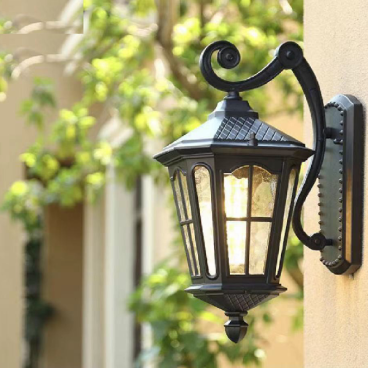 TD - 42: Đèn gắn tường ngoài trời - KT: Ø240mm x H400mm - Bóng đèn E27 x 1