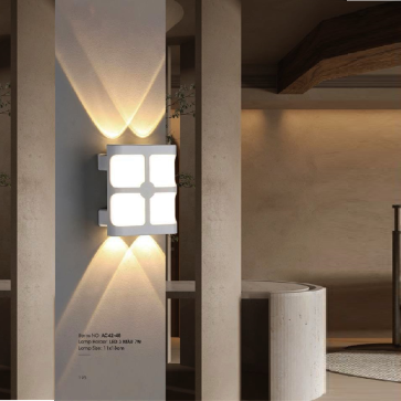 AC 42-48: Đèn gắn tường LED - KT: L110mm x H130mm - Đèn LED 7W đổi 3 màu