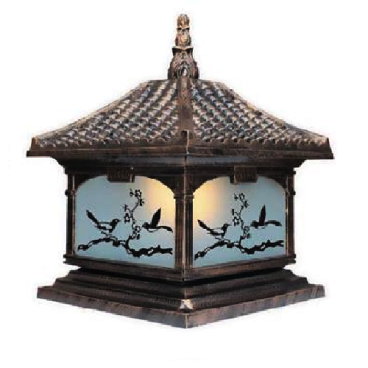 EU - TD - 453E: Đèn gắn đầu trụ Nhôm đúc - KT: Mái: 400mm x 400mm - Đế: 380mm x 380mm x H420mm - Bóng đèn E27 x 1