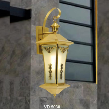 SN - VĐ 5030: Đèn gắn tường ngoài trời đồng - KT: Ø150mm x H500mm - Đèn chân E14 x 1 bóng