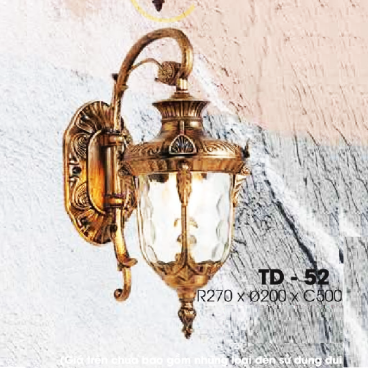 TD - 52: Đèn gắn tường ngoài trời - KT: W270mm x H500mm - Bóng đèn E27 x 1