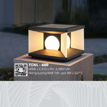 TCNL - 600: Đèn đầu trụ sử dụng NLMT & điện - KT: L300mm x W300mm x H210mm  - Đèn LED đổi 3 màu + Bóng đèn E27 x 1 bóng