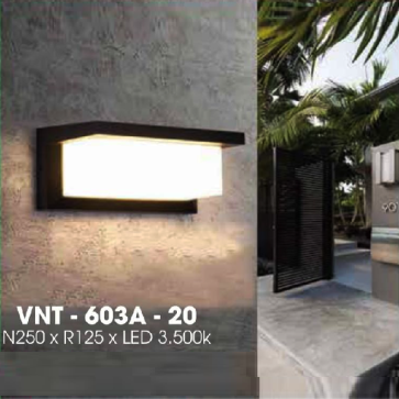VNT - 603A - 20: Đèn gắn tường ngoài trời - KT: L250mm x W125mm - Đèn LED ánh sáng vàng