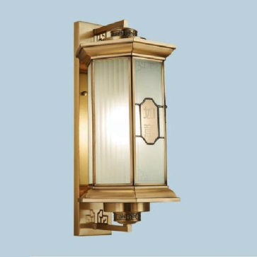 HF - VĐ - 6223: Đèn đồng gắn tường ngoài trời  - KT: L240 mm  x H495mm - Bóng đèn E27 x 1