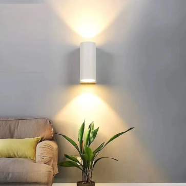 VNT - 667/Trắng: Đèn gắn tường ngoài trời sáng 2 đầu - KT: W65mm x H150mm - Đèn LED ánh sáng vàng 3500K