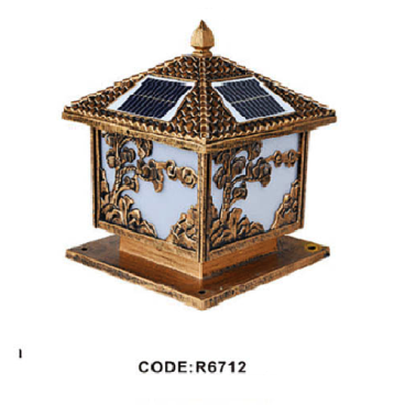 CODE: R 6712: Đèn gắn đầu trụ NLMT - KT: L250mm x H250mm - Đèn LED