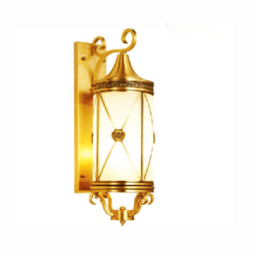 VD - 686A -18: Đèn gắn tường ngoài trời xi mạ đồng - KT: W250mm x H650mm - Bóng đèn E14 x 3