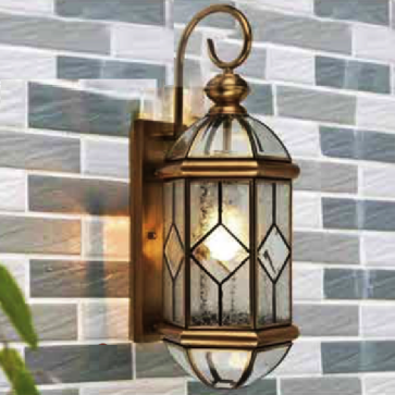 VD - 690 -23: Đèn gắn tường ngoài trời xi mạ đồng - KT: L150mm x H450mm - Bóng đèn E27 x 1