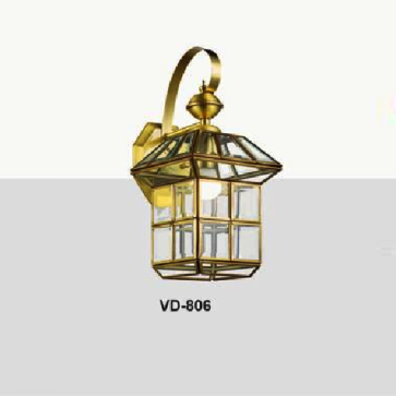 E - VD - 806: Đèn gắn tường ngoài trời đồng - KT: L180mm x H380mm - Đèn chân E27 x 1 bóng
