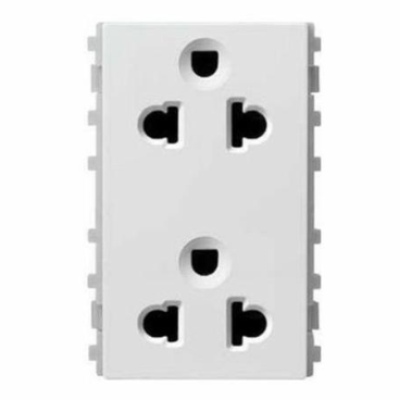 84426LUES2 - WE - G19 - ổ  cắm đôi 3 chấu 16A, size L