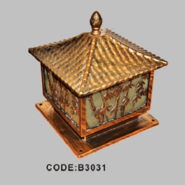 CODE: B 3031: Đèn gắn đầu trụ - KT: L400mm x H420mm - Bóng đèn E27 x 1