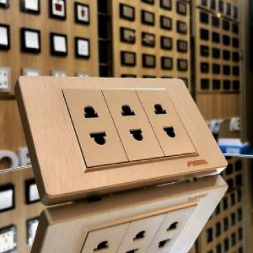 Bộ ổ cắm 3 2 chấu - 16A-250V