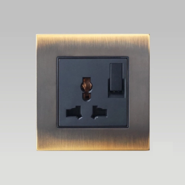 S80-88014: Bộ ổ cắm 3 chấu đa năng + Contac đơn đảo chiều