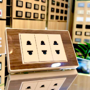 Bộ 3 ổ cắm 2 chấu 16A/250VAC