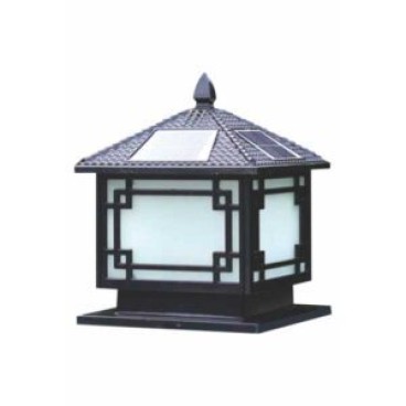SOLAR - 29: Đèn gắn đầu trụ NLMT - KT: Mái 400mm - Đế: 370mm x H420mm - Đèn LED 5W, ánh sáng đổi 3 màu + Đèn E27 x1
