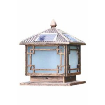 SOLAR - 33: Đèn gắn đầu trụ NLMT - KT: Mái 400mm - Đế: 370mm x H420mm - Đèn LED 5W, ánh sáng đổi 3 màu + Đèn E27 x1