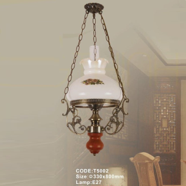 CODE: T5002: Đèn tah3 dầu - KT: Ø330mm x H800mm - Bóng đèn E27 x 1 bóng