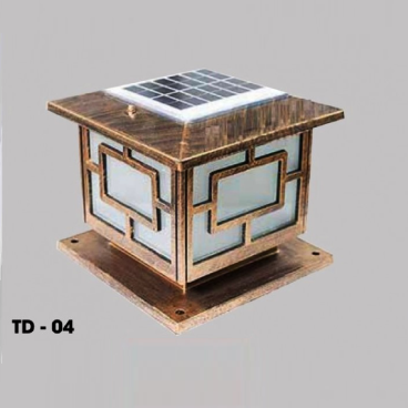 TD - 04: Đèn đầu trụ sử dụng NLMT - KT: L300mm x W300mm - Đèn LED  + bóng đèn E27 x 1 bóng