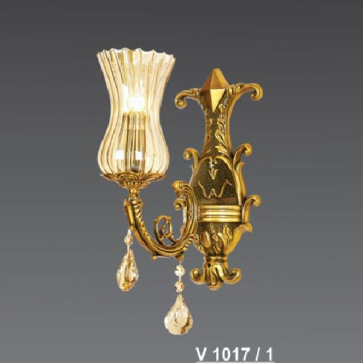 SN - V 1017/1: Đèn gắn tường 1 bóng, chao thủy tinh - KT: Ø160mm x H430mm - Bóng đèn E14 x 1