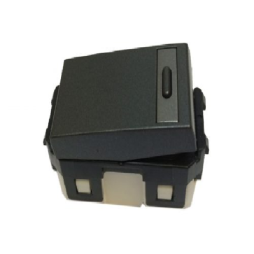 WEG55317MB: Contac B, 1 chiều màu đen ánh kim 250VAC, 16A